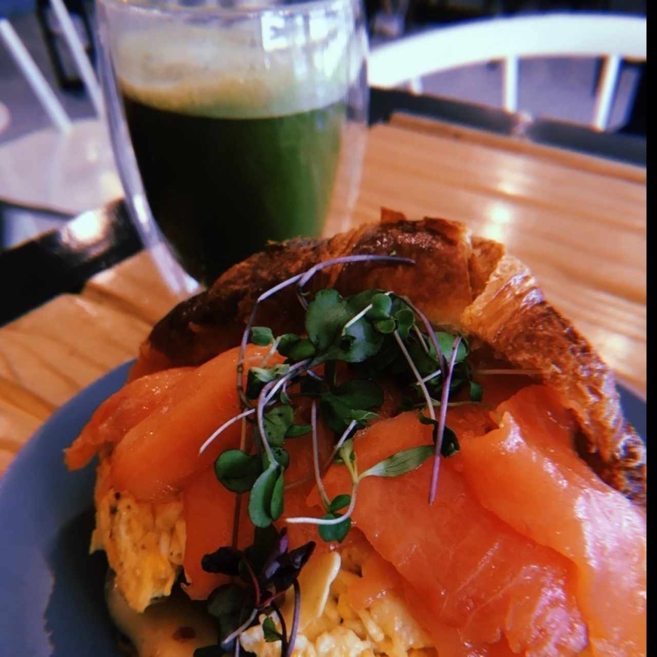 El Criminal y té de matcha