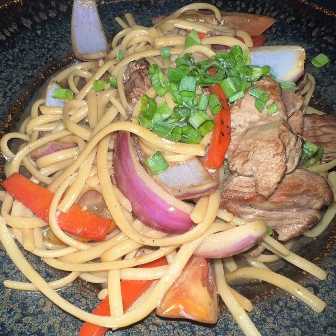 Tallarín Saltado de Carne