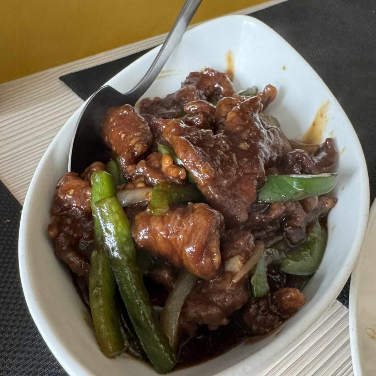 PLATOS FUERTES - Estilo Mongolian