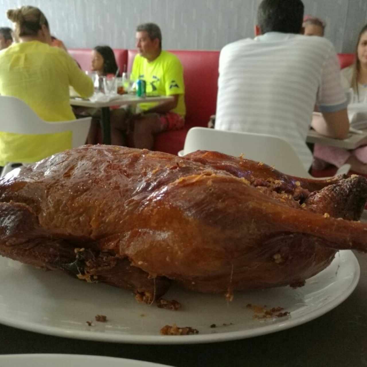 PLATOS PRINCIPALES - PATO PEKINES