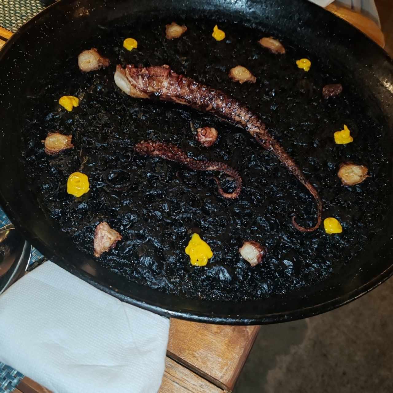 Arroz Negro con Pulpo (fora del menú) 