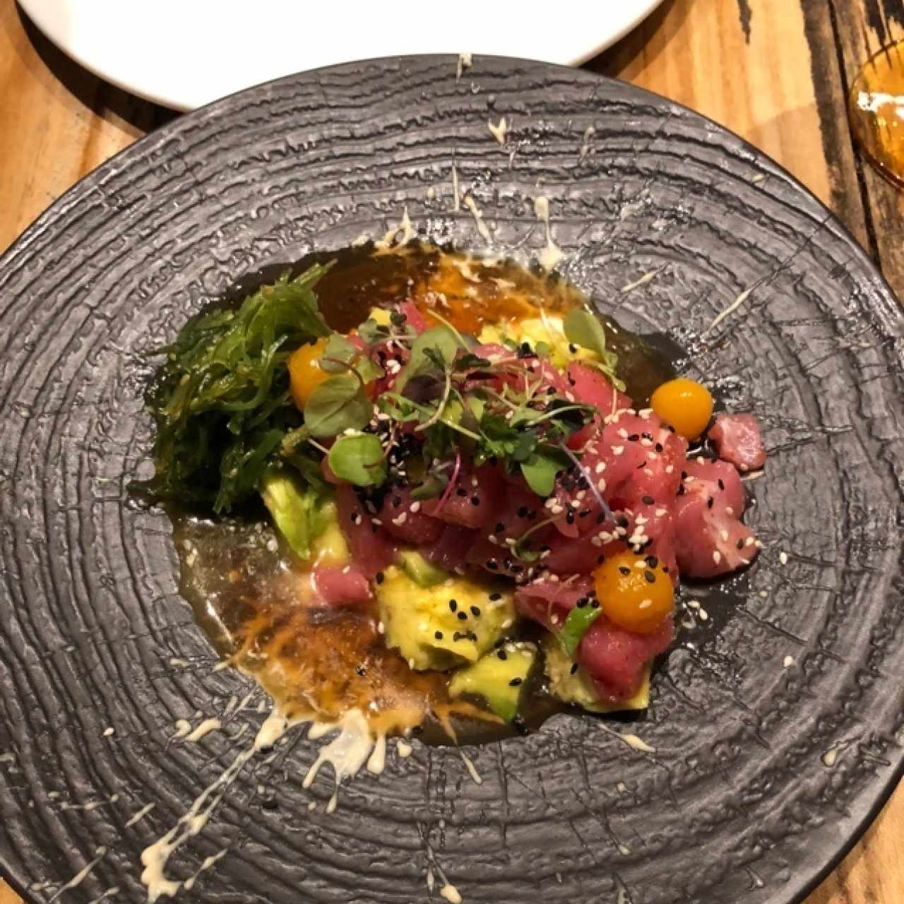 Tartare de atún
