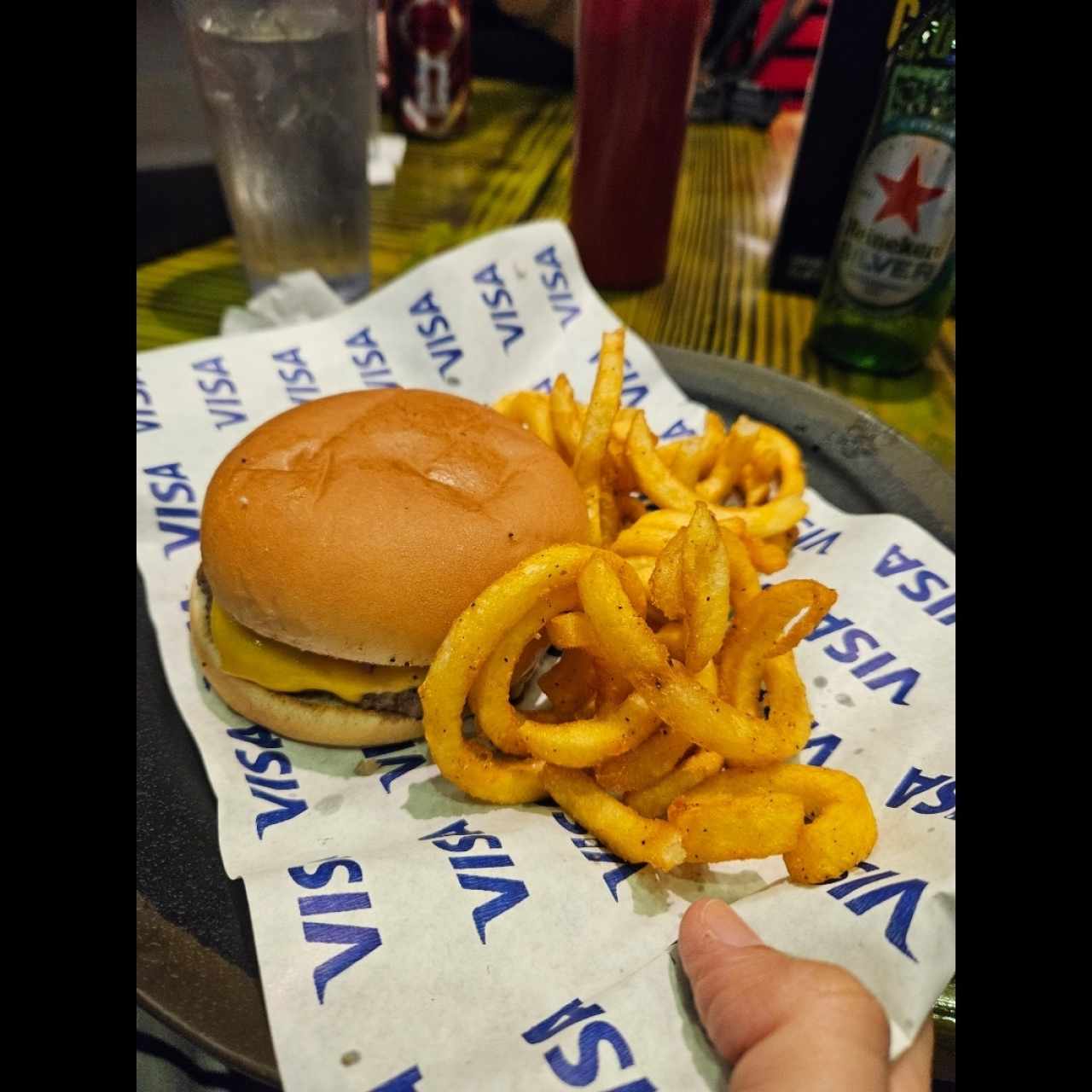 Chese Burgers - Cheese Burger