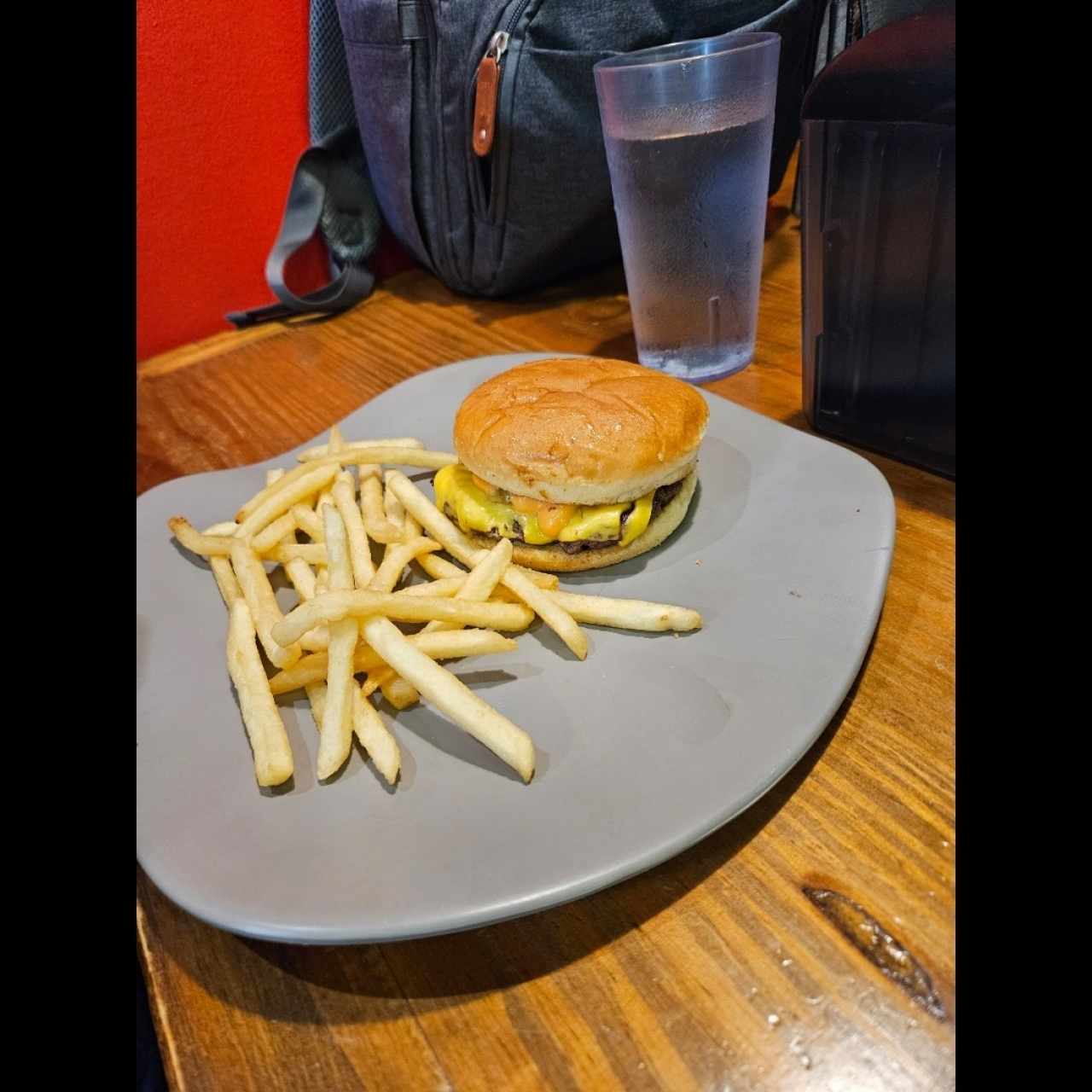 Chese Burgers - Cheese Burger