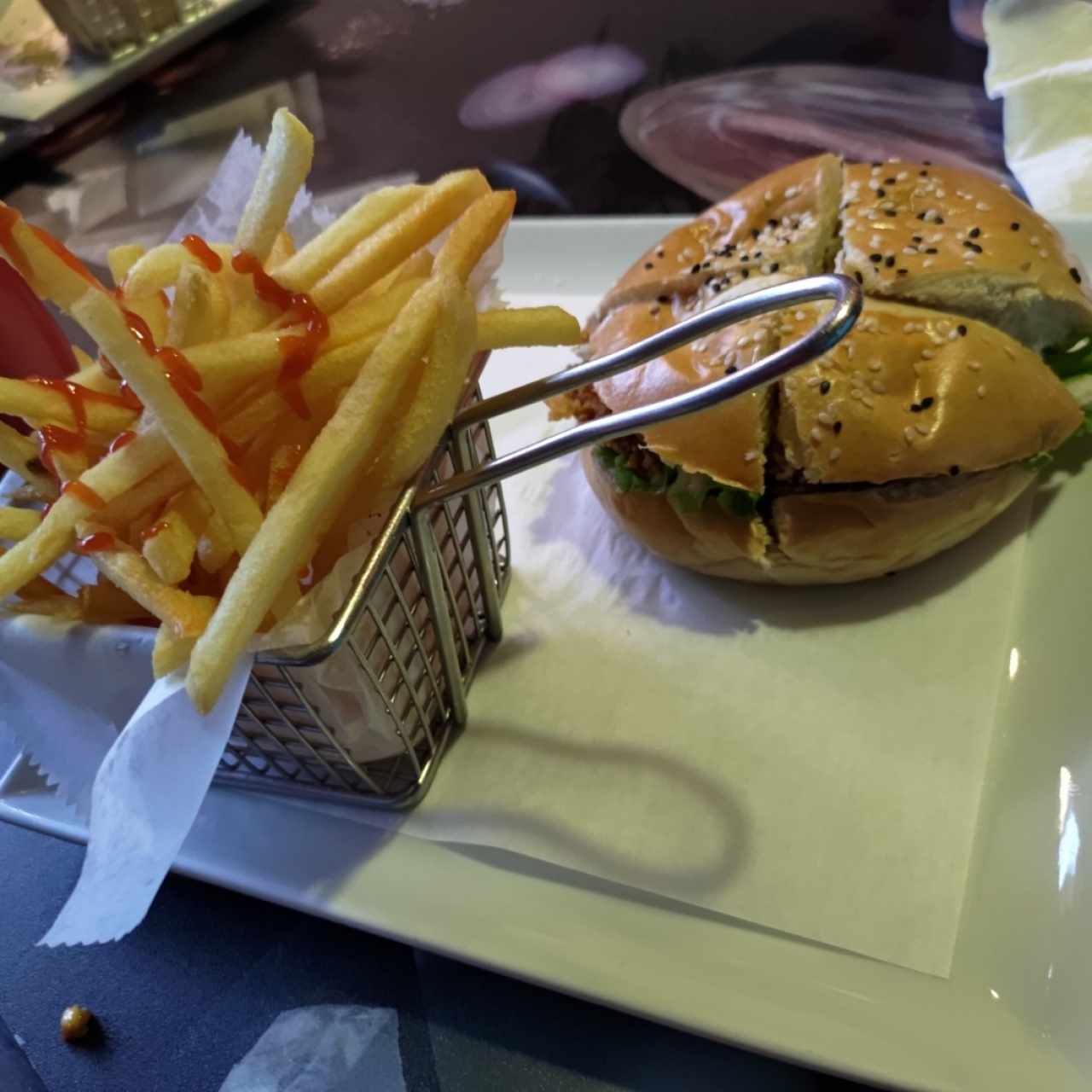Recomendaciones Hamburguesas - Pollo Krispy