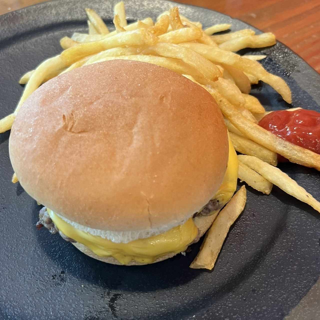 Chese Burgers - Bacon Chese Burger