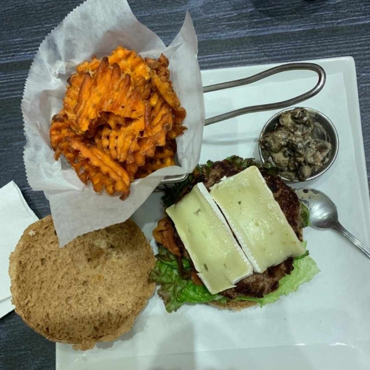 Recomendaciones Hamburguesas - Parisina