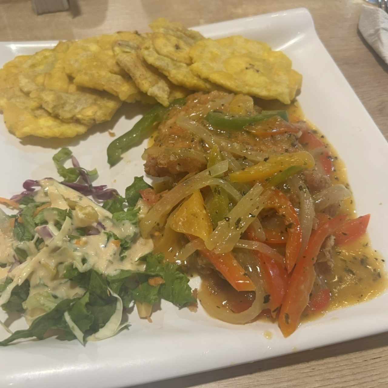 Platos Fuertes - Filete de Pescado