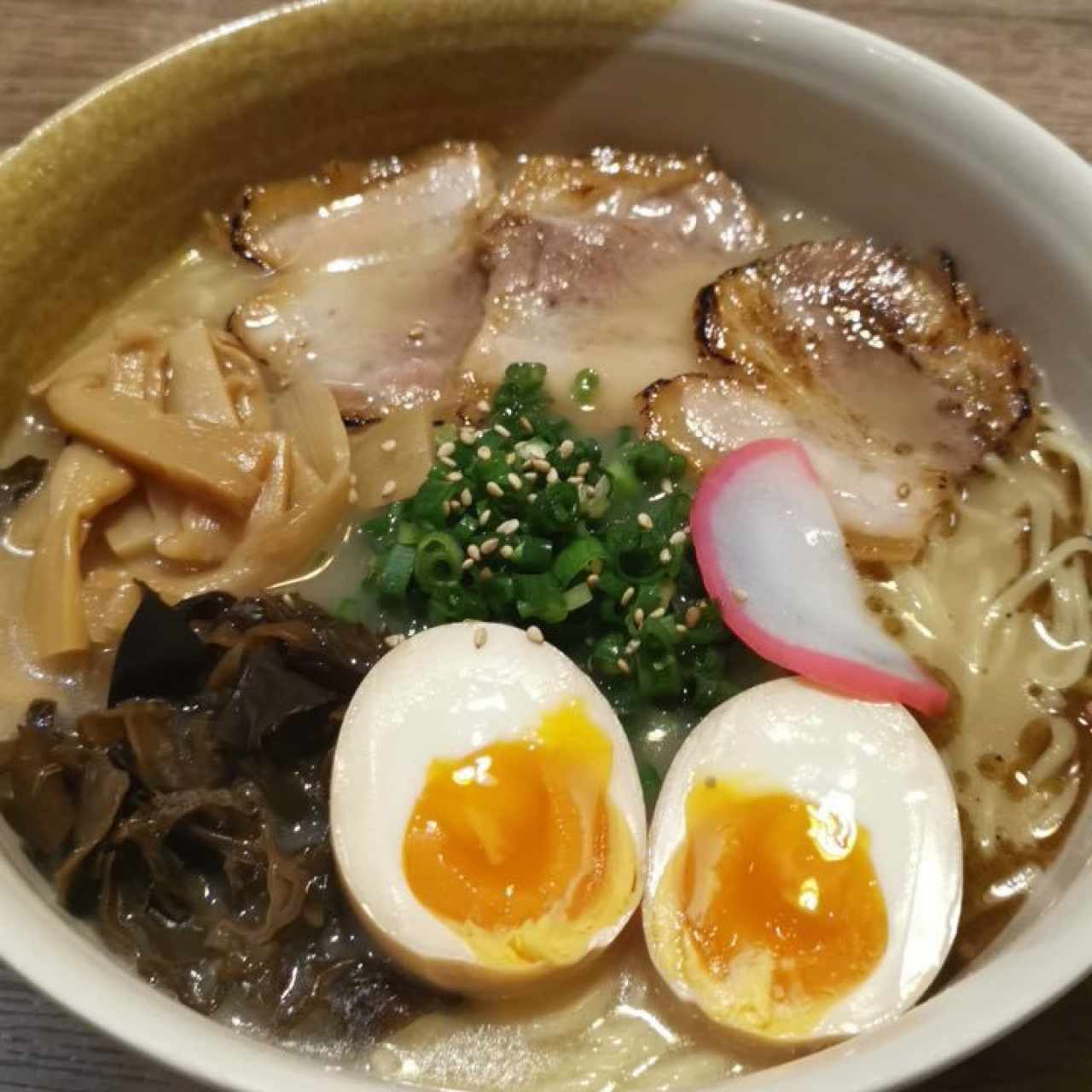 tonkotsu rammen