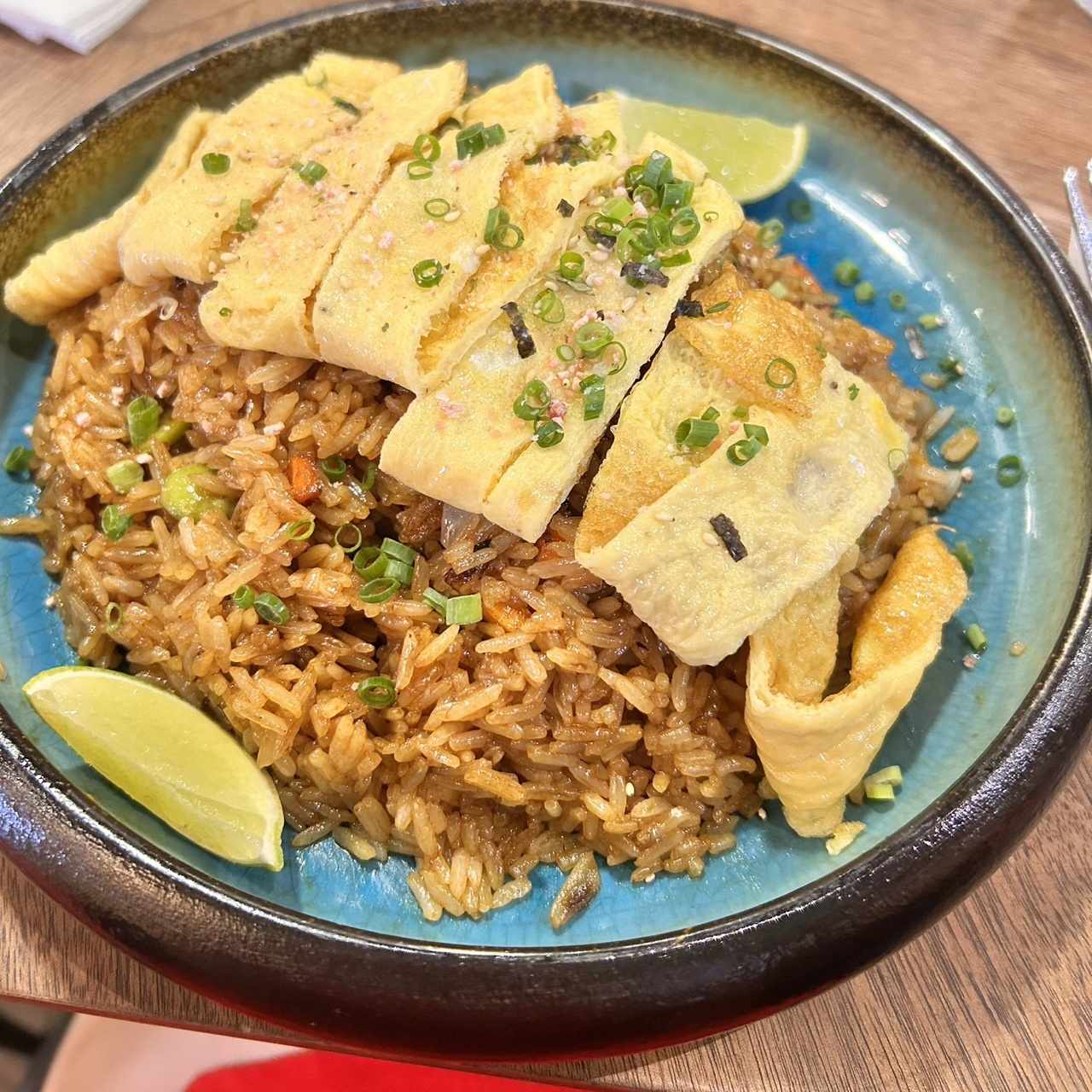 Platos Fuertes - Arroz Yakimeshi