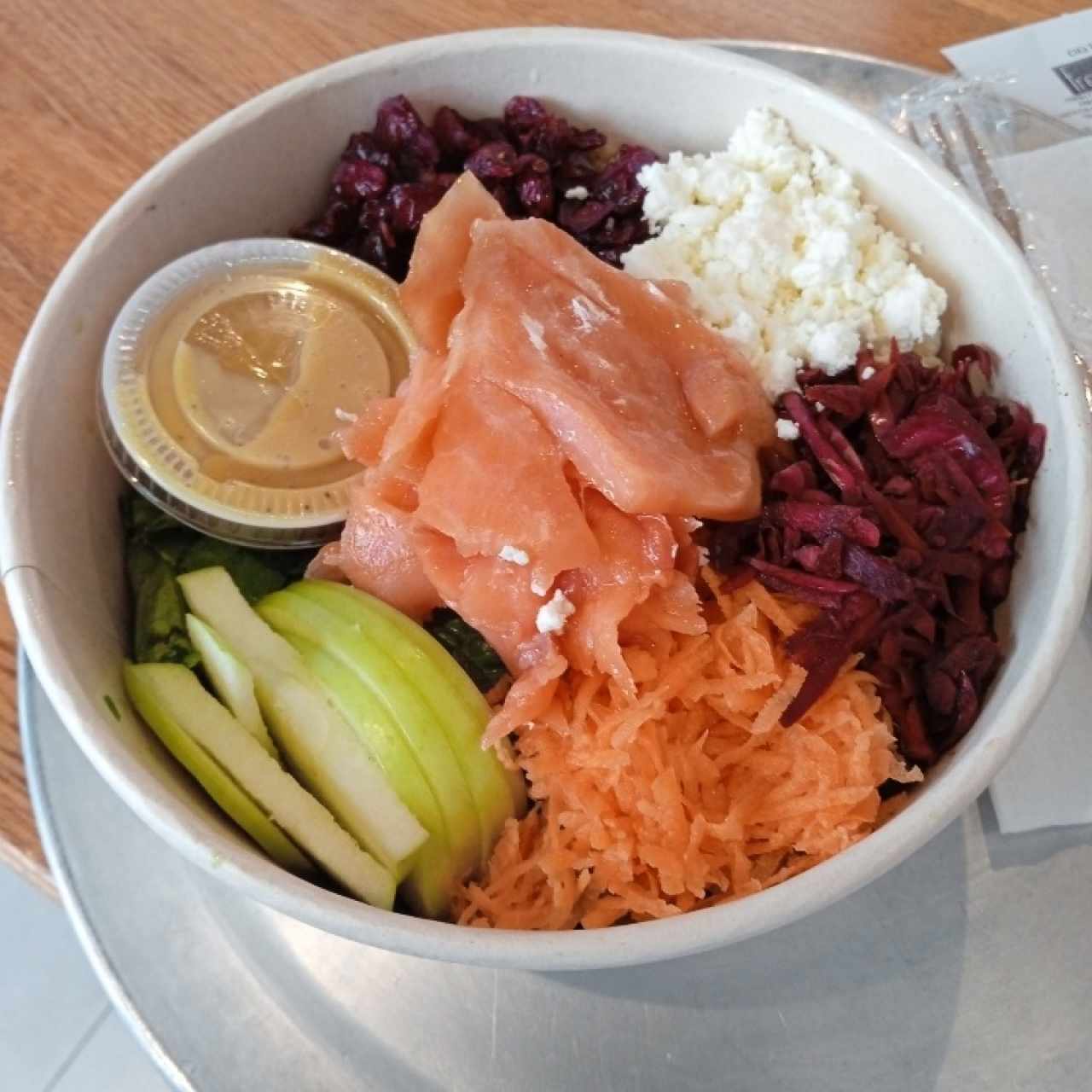 Ensalada Market con Salmón