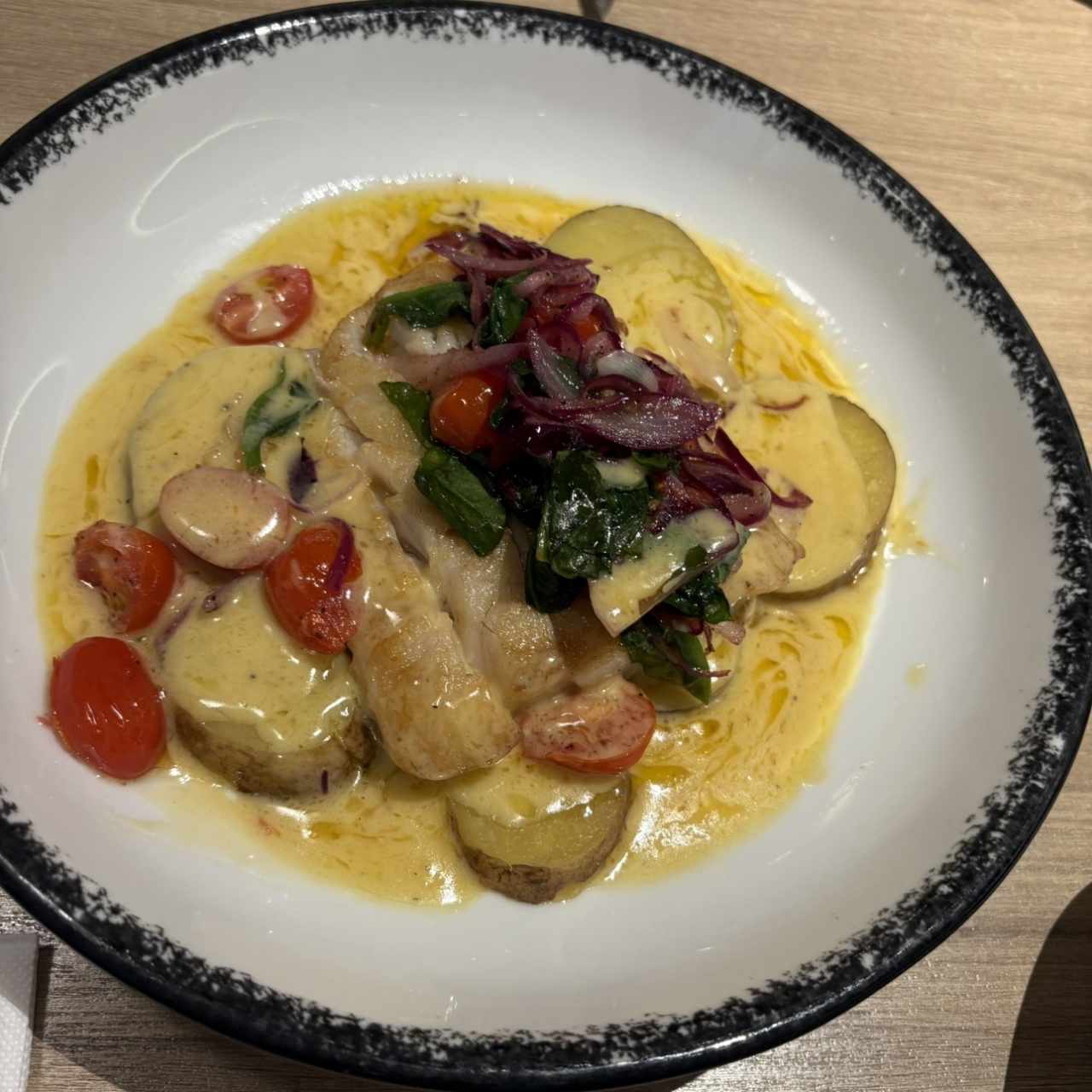 Corvina en Tahine con un toque de Silam
