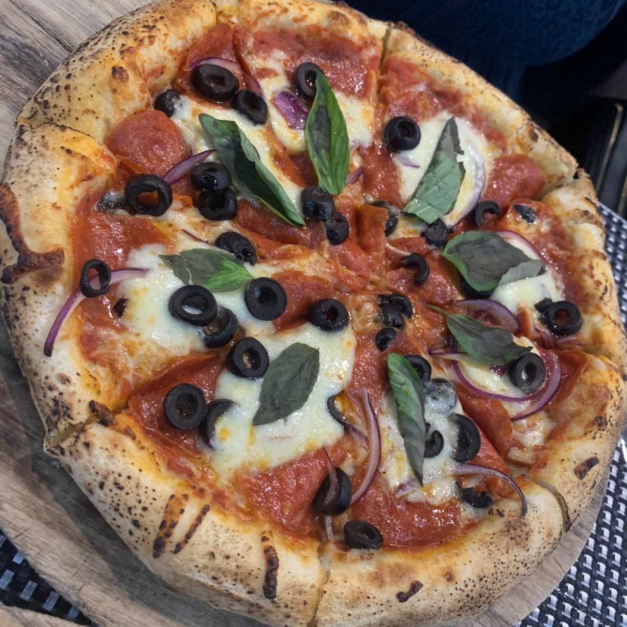 Pizze Gourmet - Pizza Tradizionale Napolitana