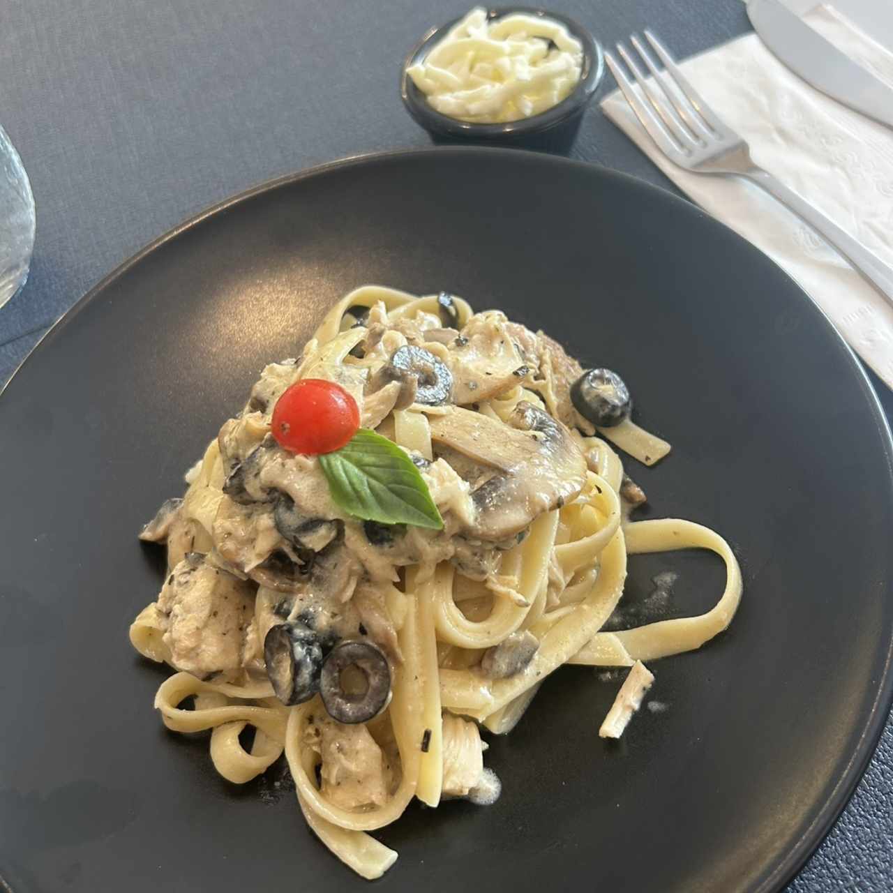 Pasta al Pomodoro e Basilia