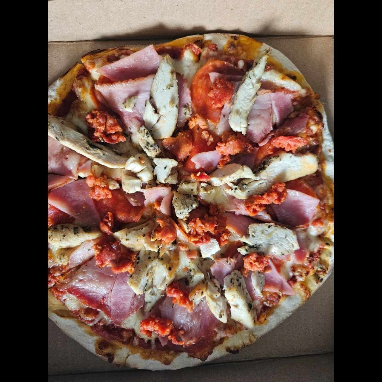 Pizze Speciali - Pizza Carnívora