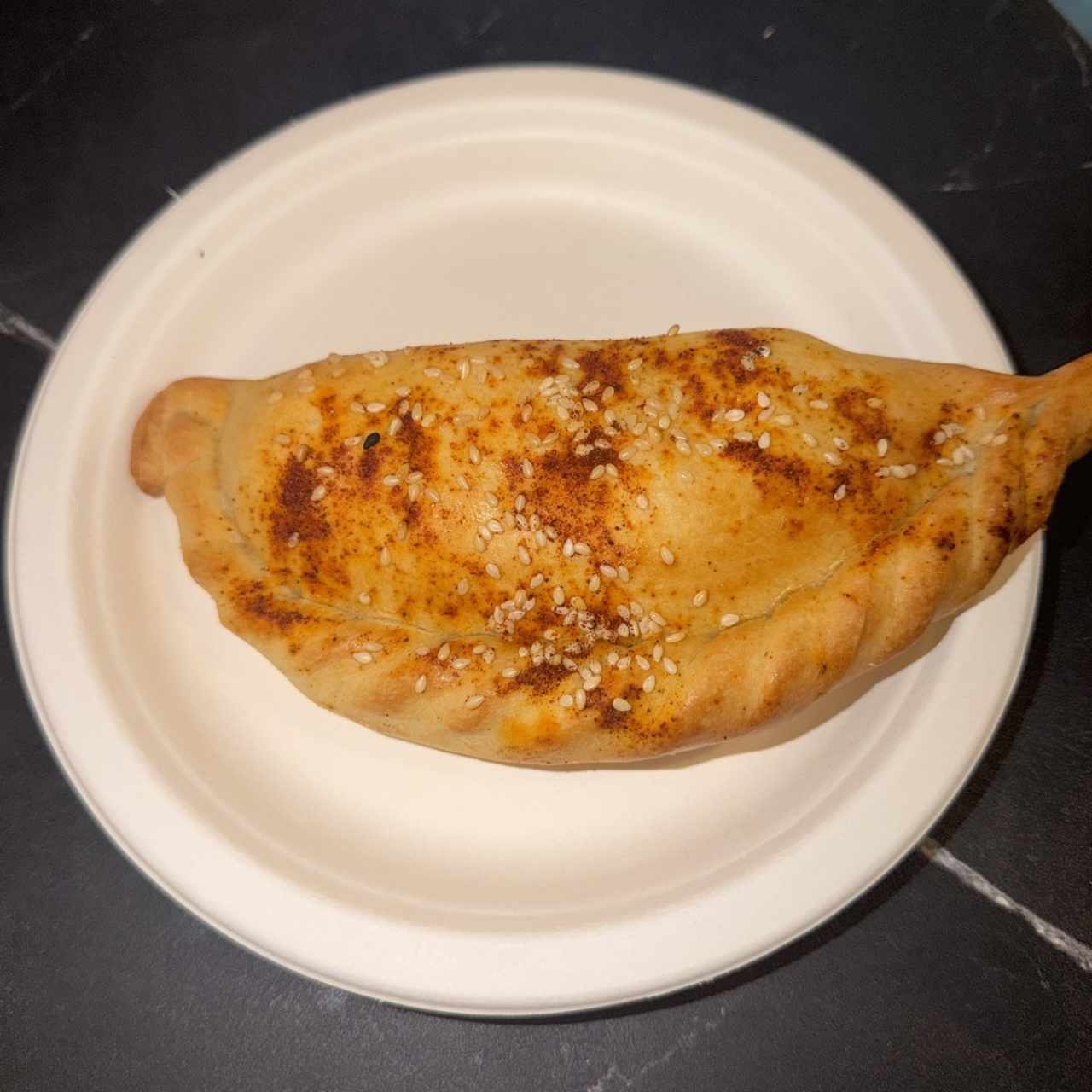 Empanada de pollo búfalo 