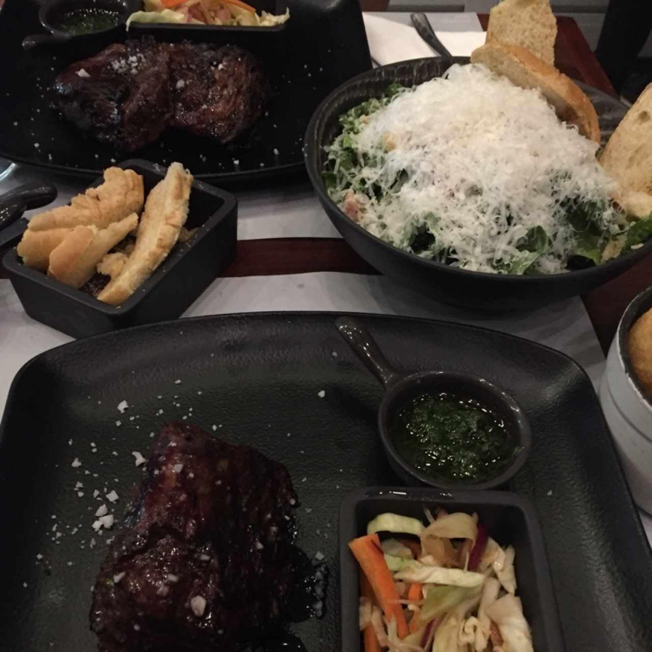 Filete de Res + Ensalada Cesar 