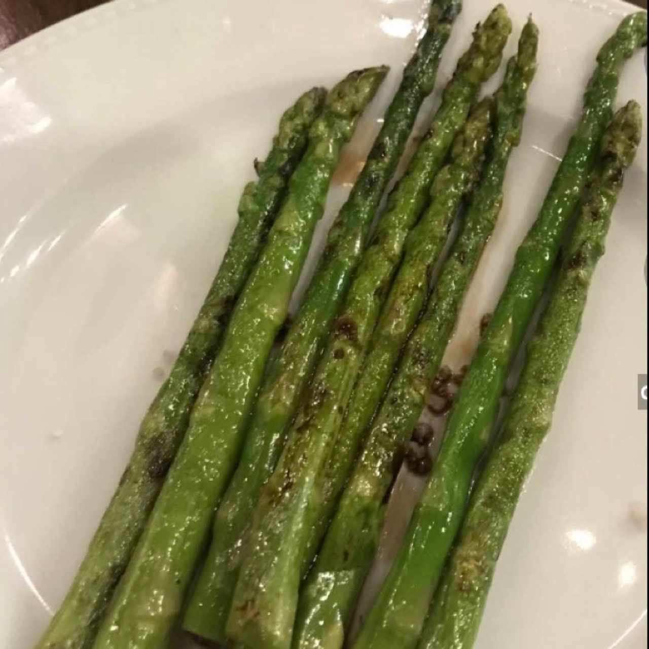 Acompañantes - Esparragos Grillados