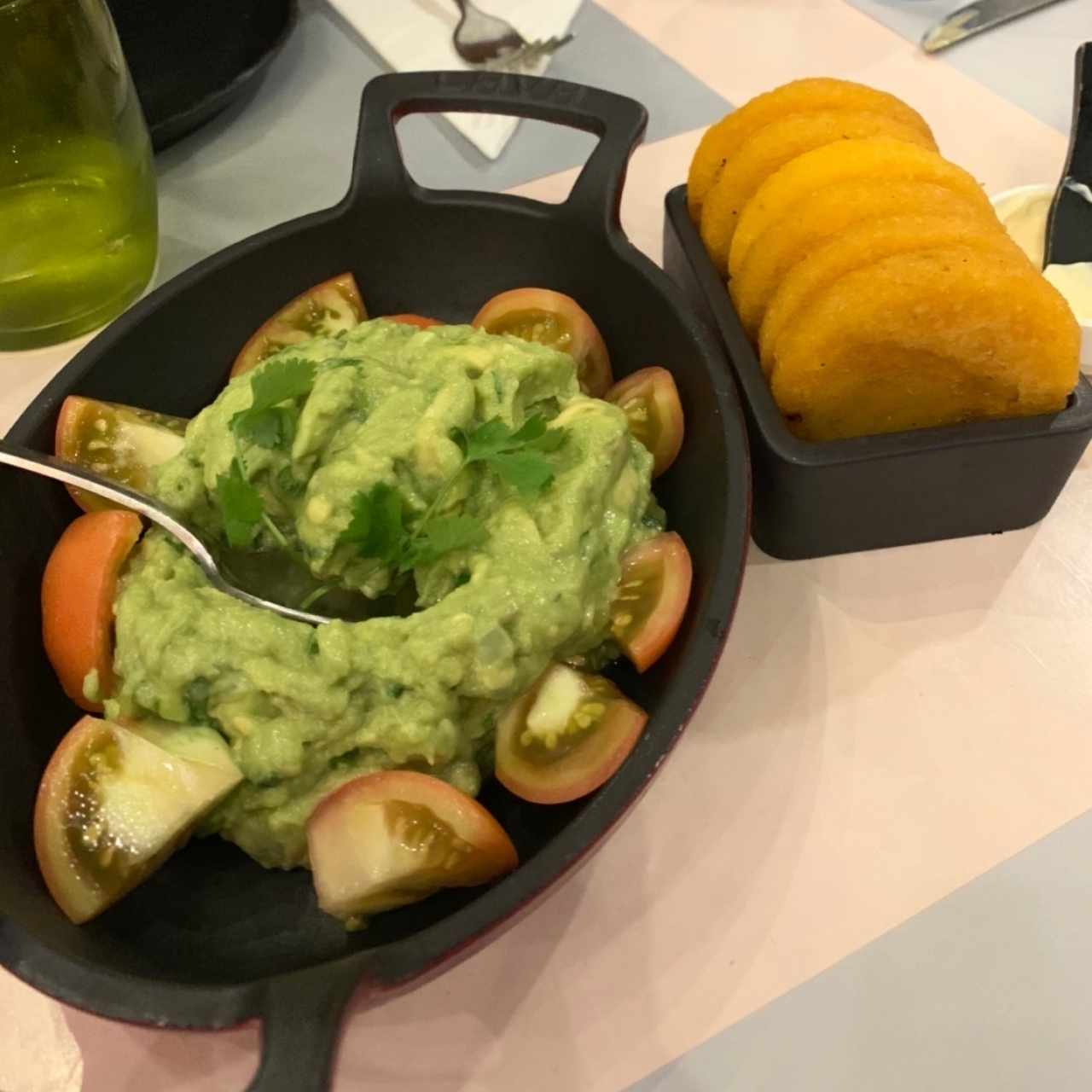 El Inicio - Guacamole Muh