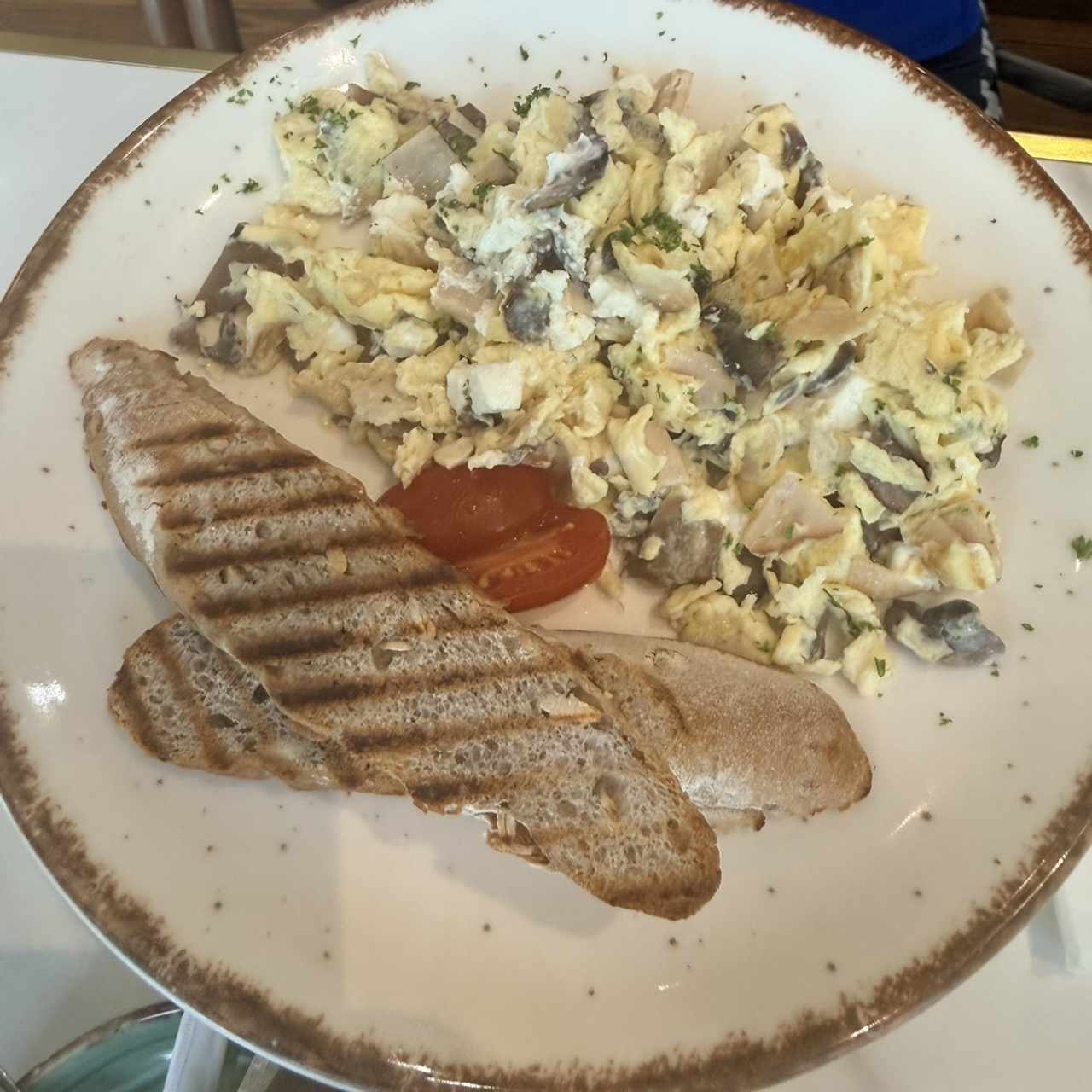 Huevos al Gusto Con 3 Ingredientes