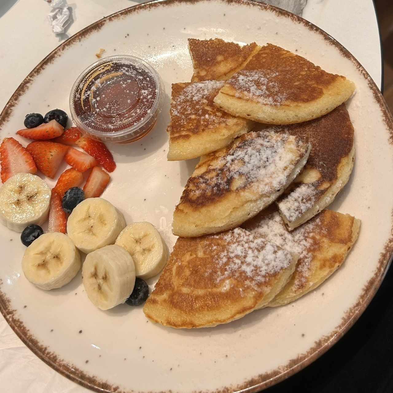 panqueques con frutas 