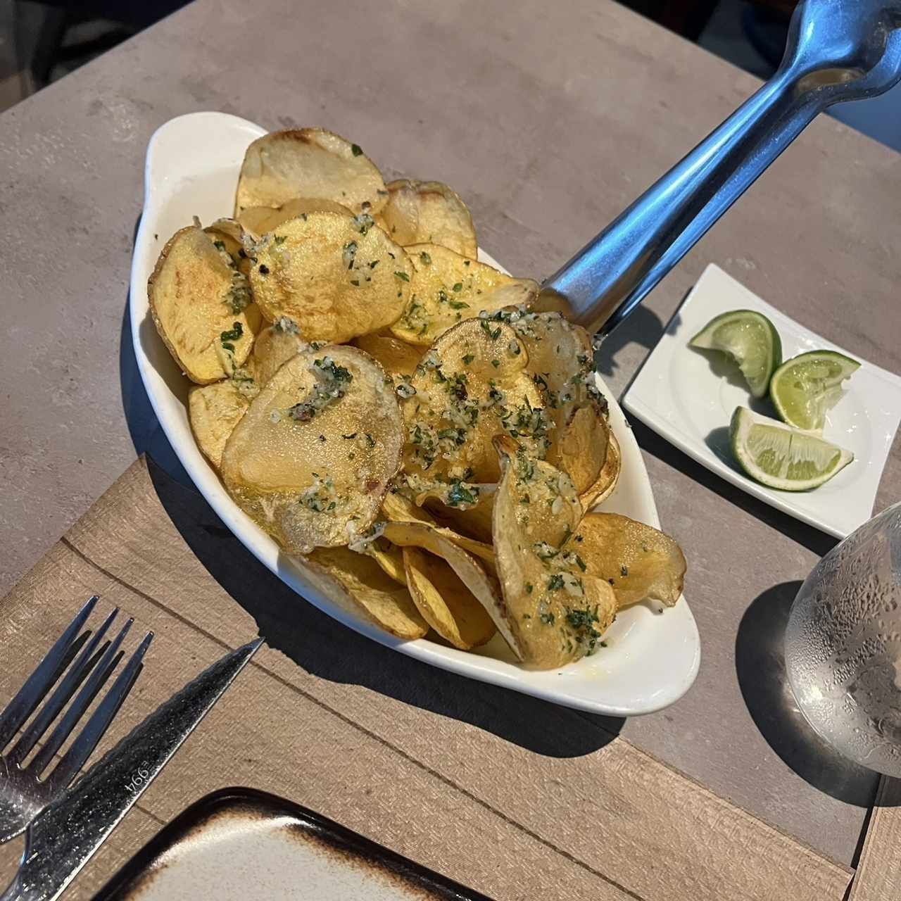 ACOMPAÑAMIENTOS - Papas Provenzal
