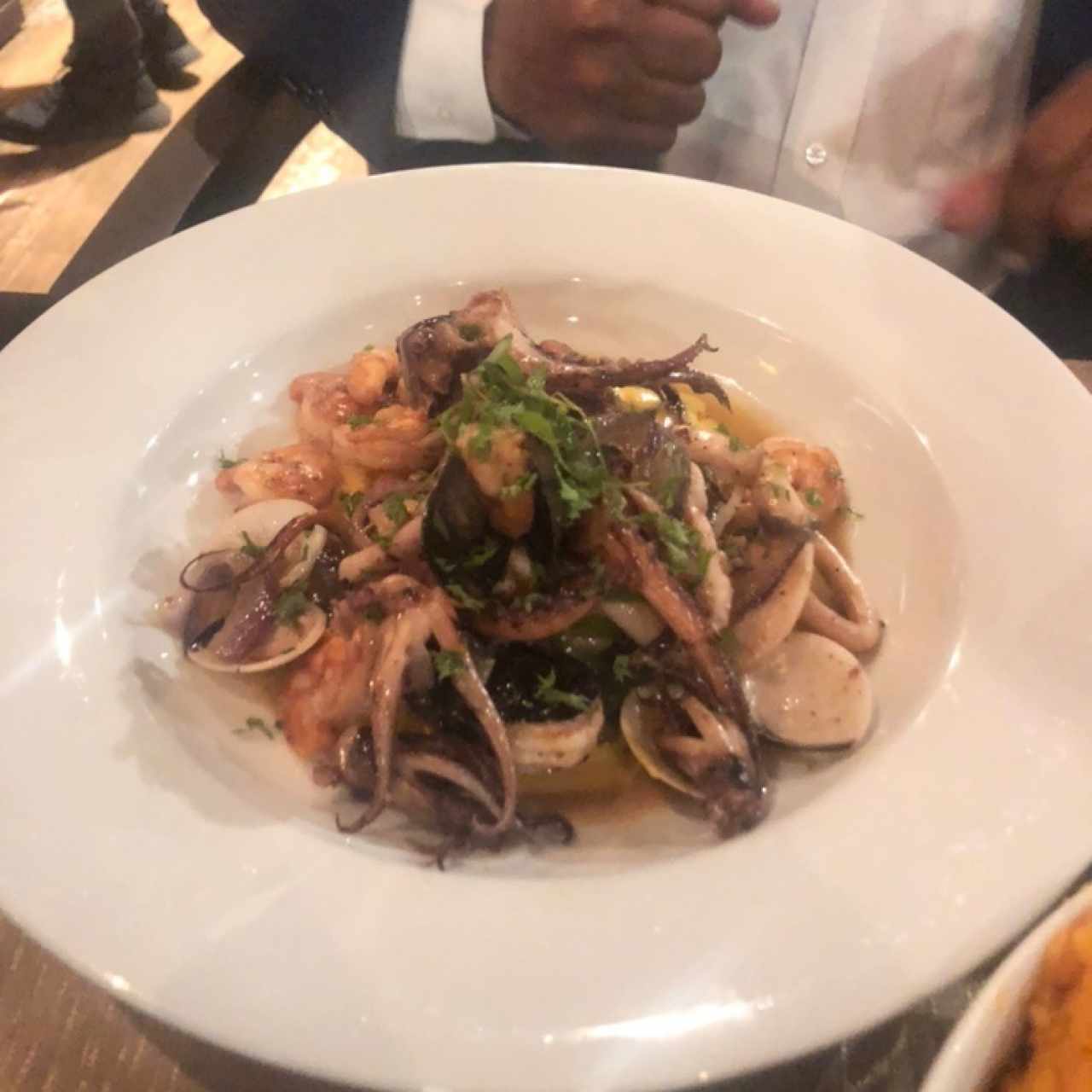 Salteado de mariscos 