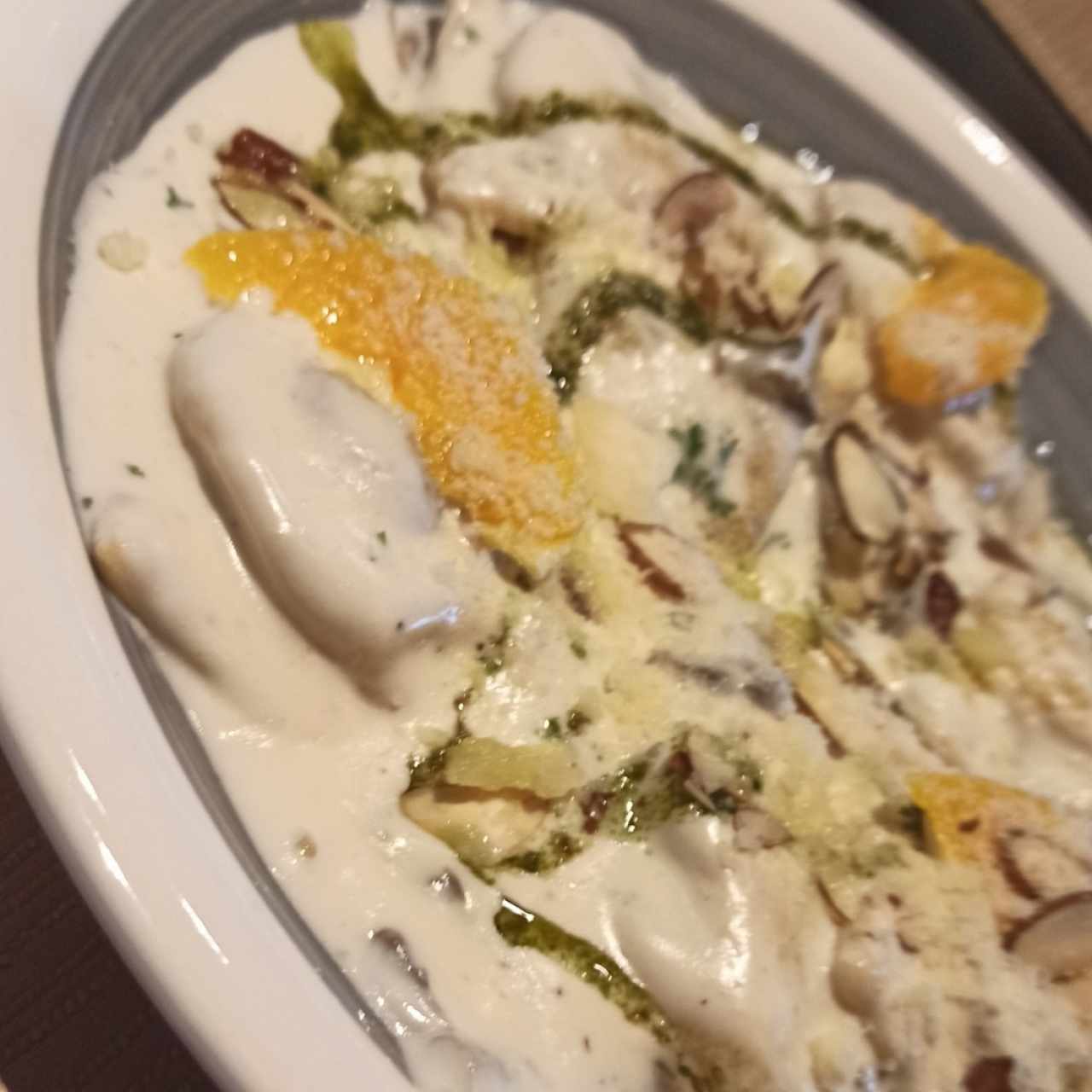 Ravioli de Salmón