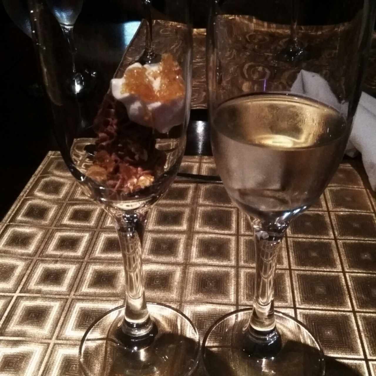 Mousse de Chocolate y Espumante Español