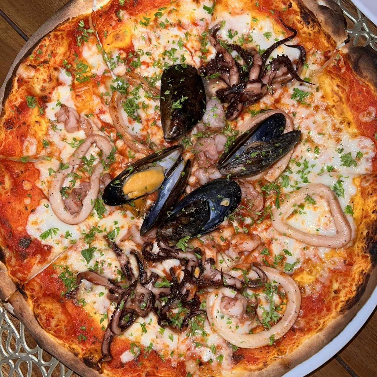Pizza Fruto Di Mare