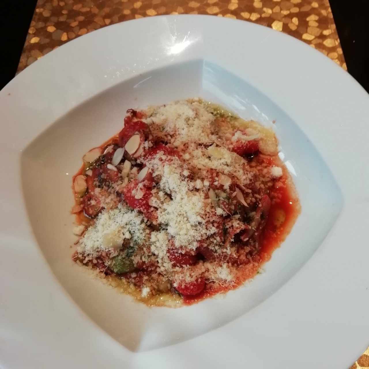 Raviolis de Albahaca con ricotta
