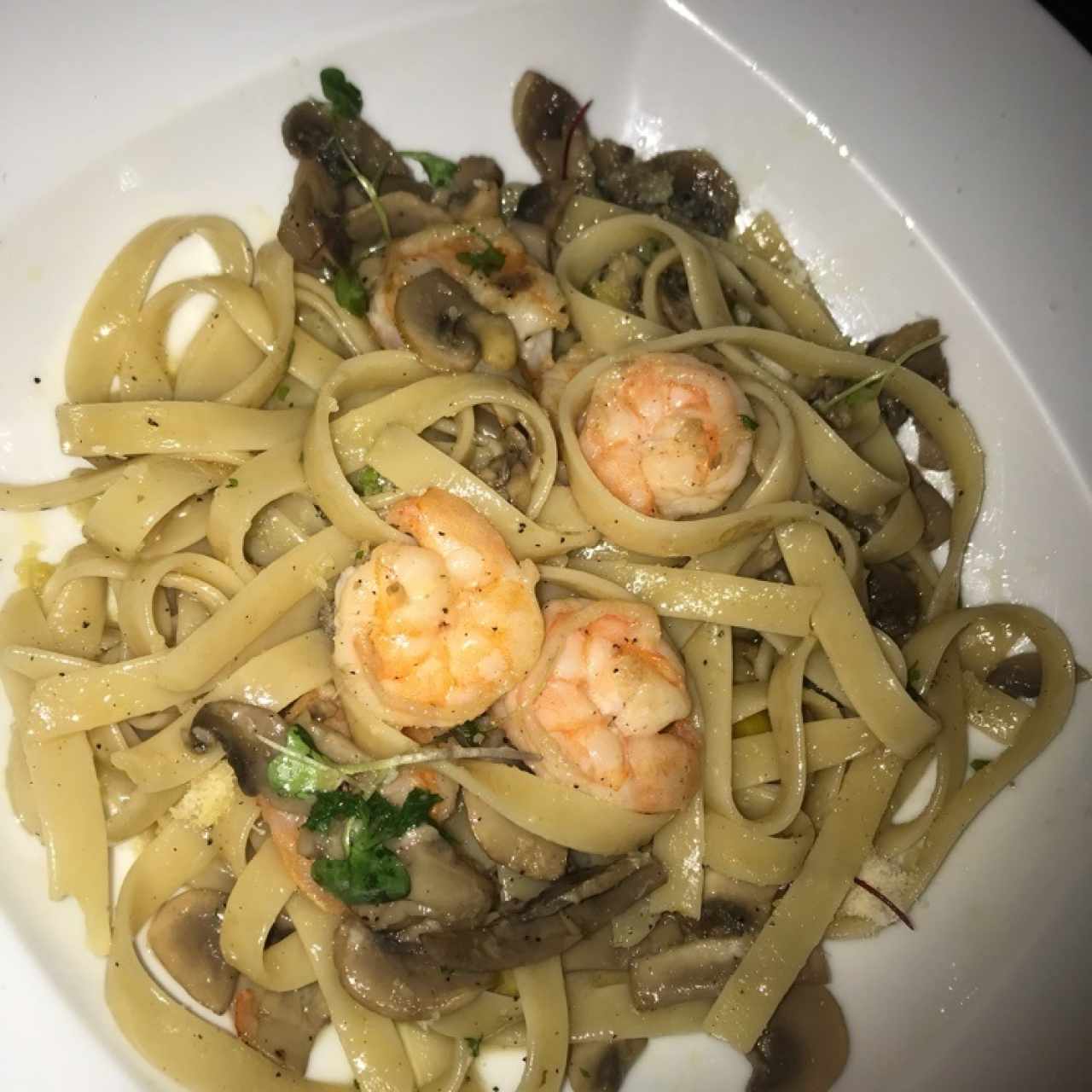 pasta camarones e fungui