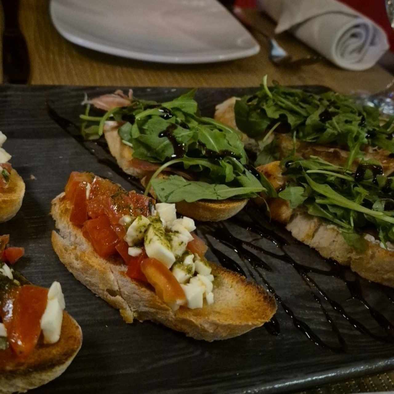 Entradas - Bruschettas Capressa