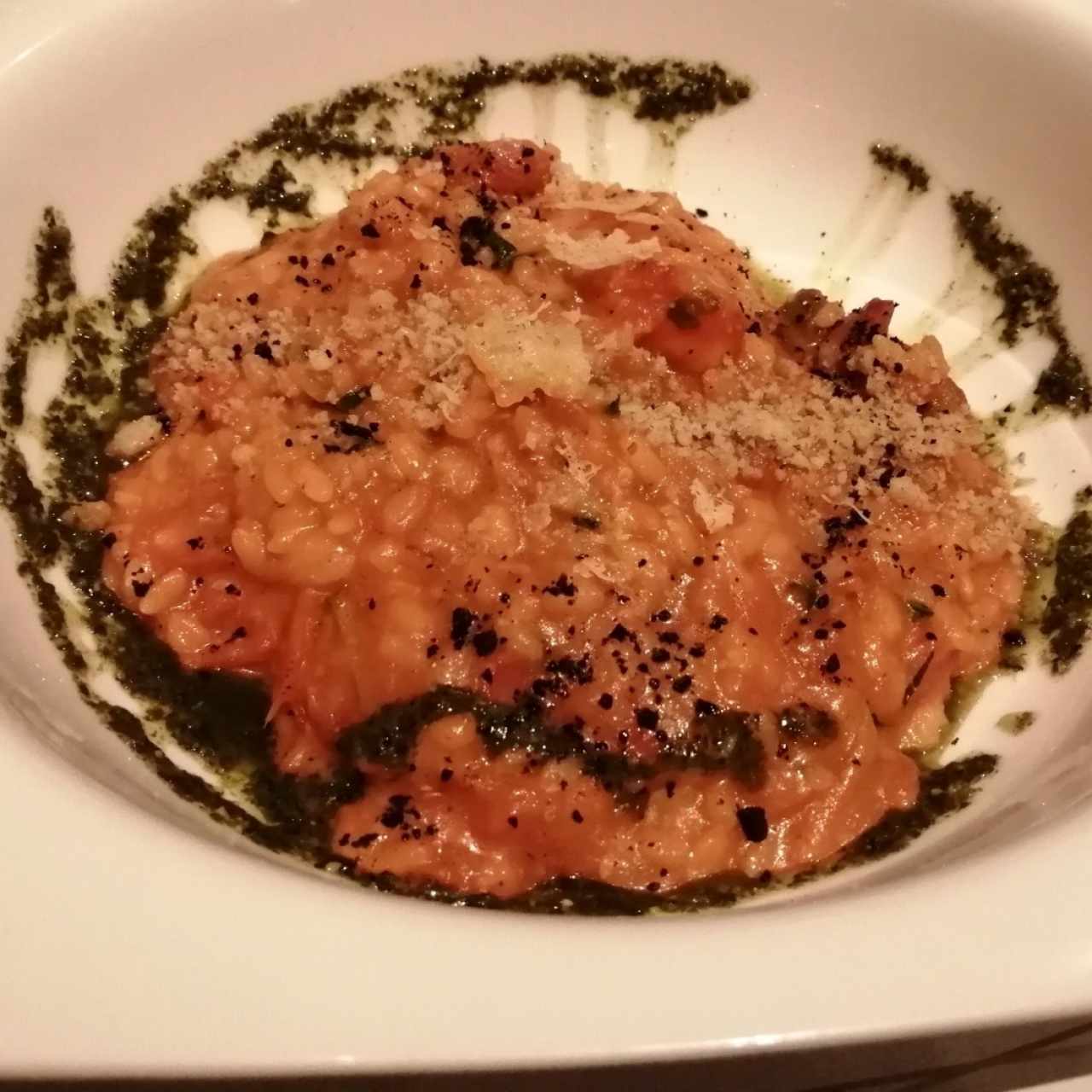  Risotto Tomate Dúo.
La salsa estuvo increíble, el queso para agregar, la textura y los tomates en realidad inigualables. 