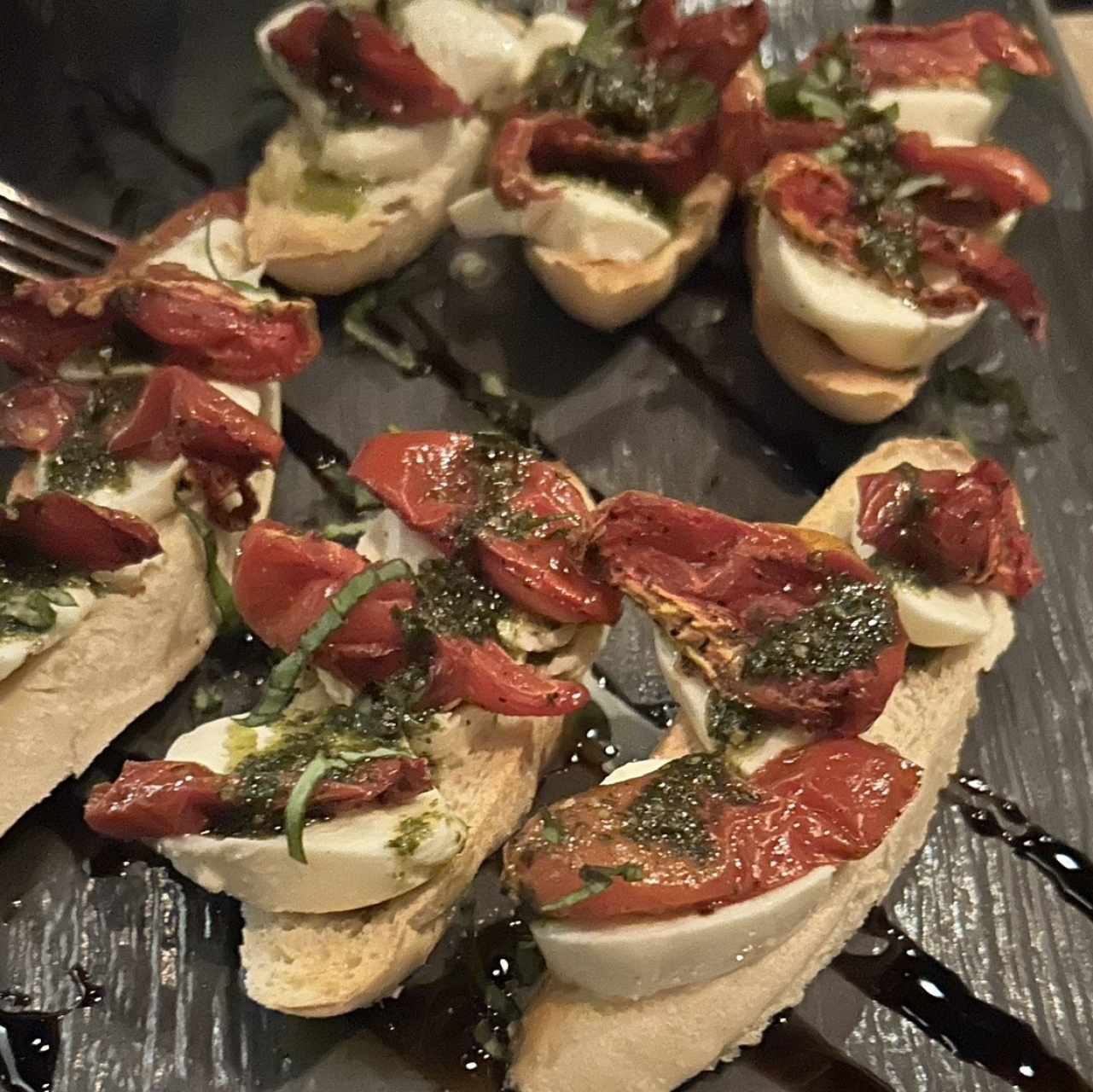 Brusschetta capressa