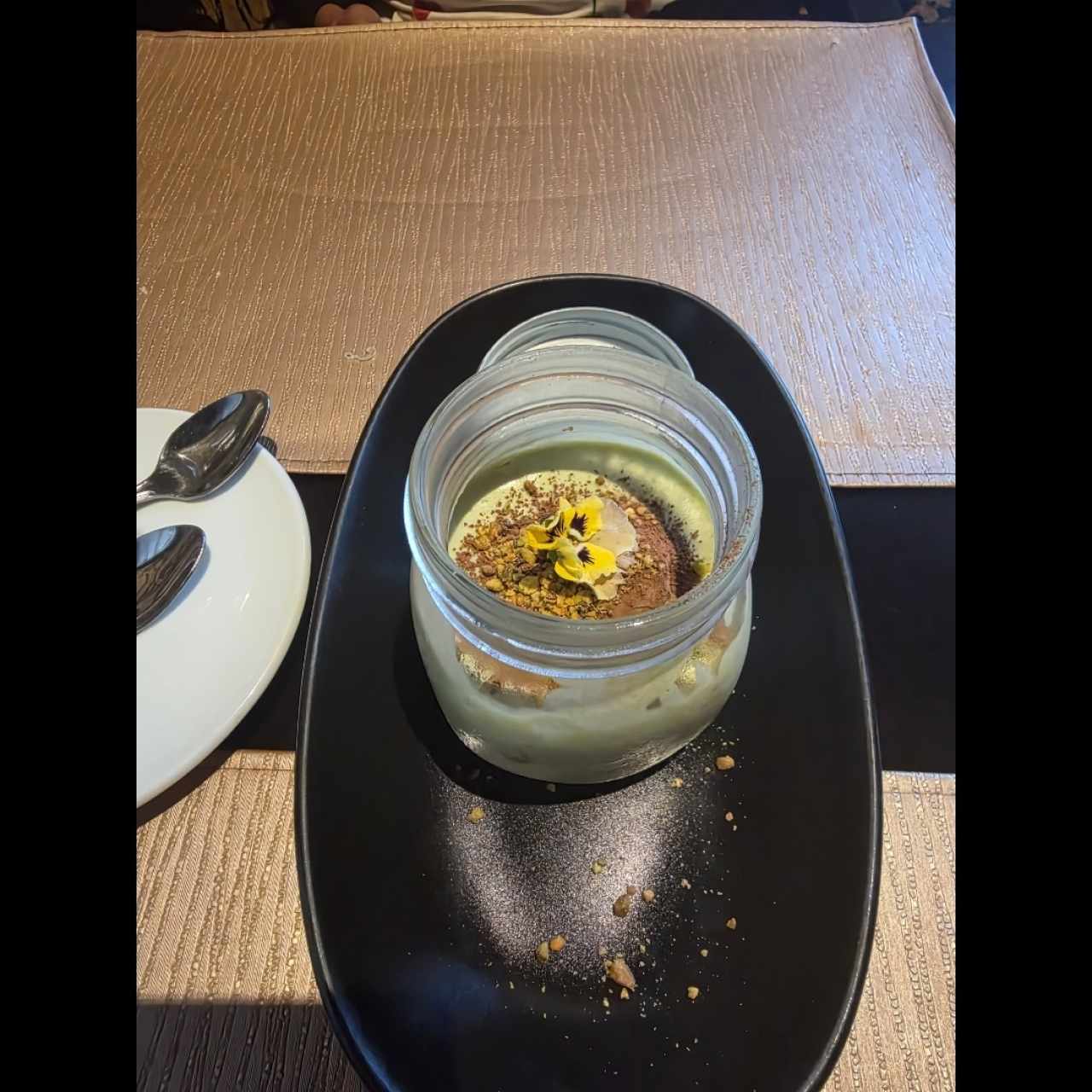 Postres - Tiramisú Al Pistacchio
