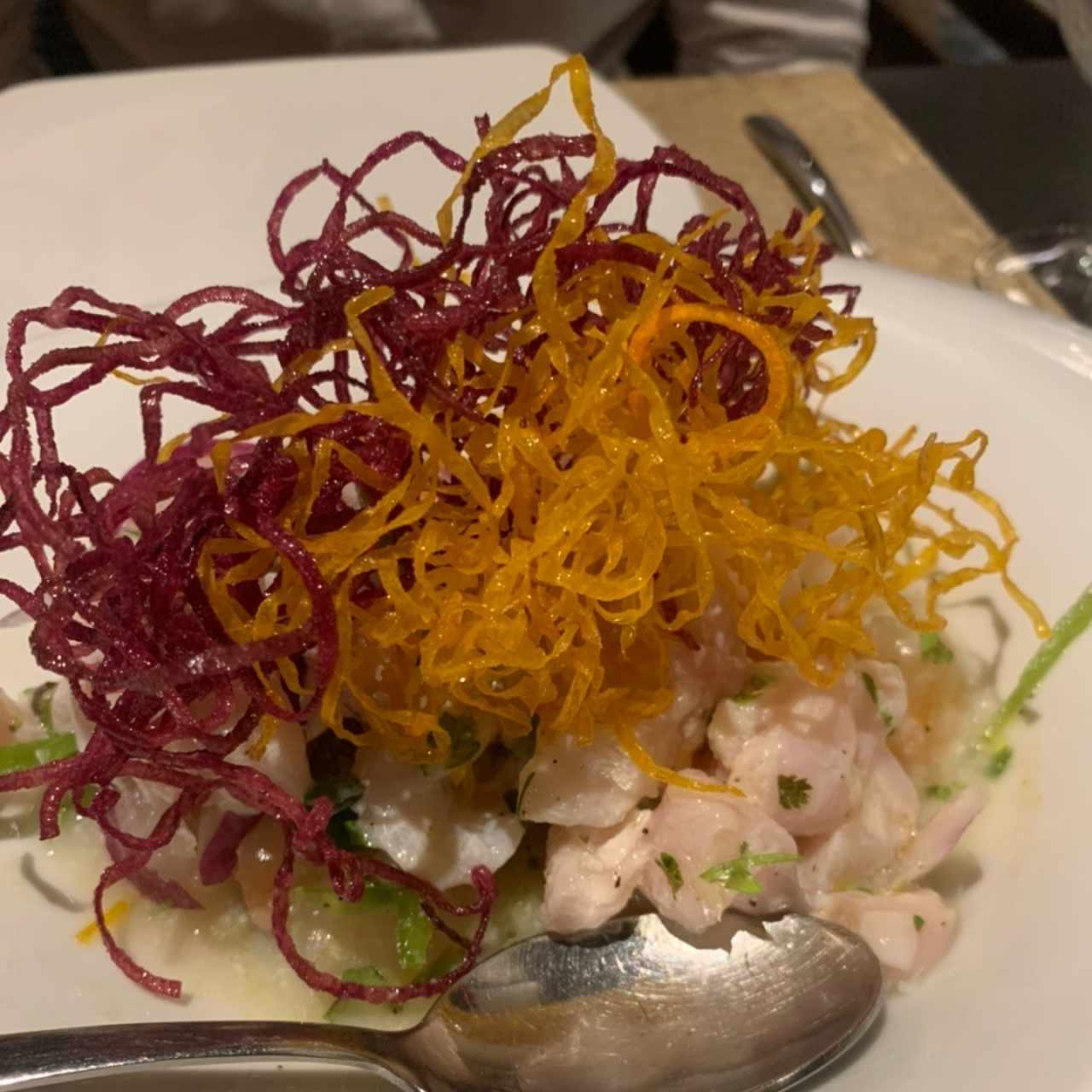 Ceviche de pez blanco y camarones