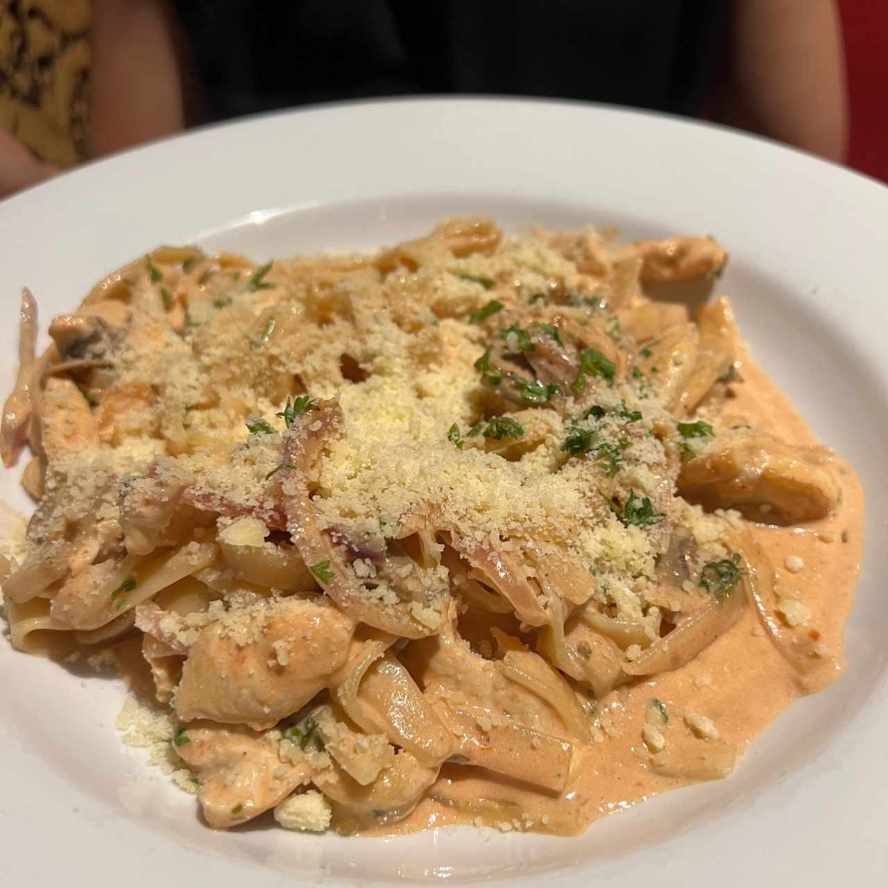 Fetuccini en salsa rosada