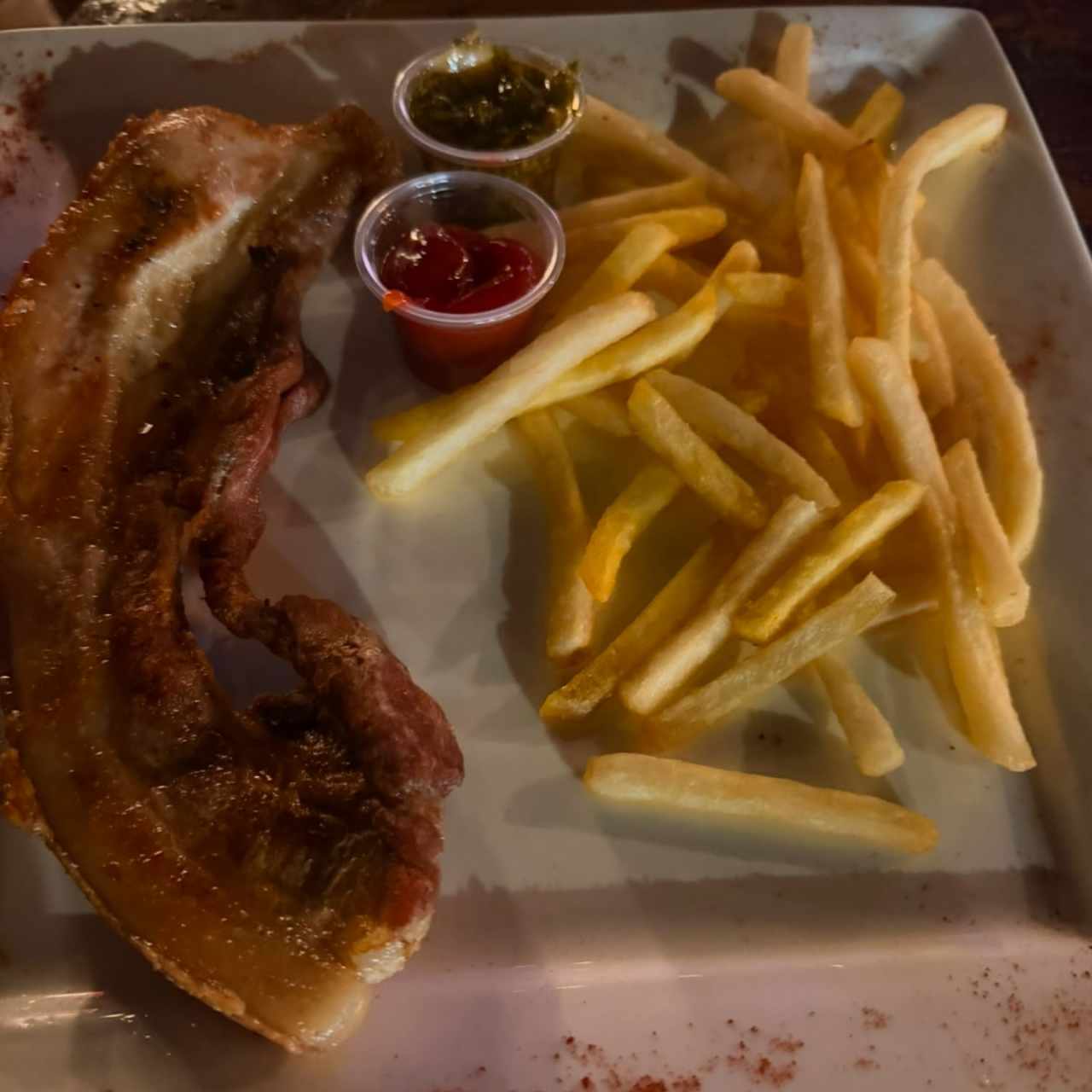 COSTILLITAS DE CERDO 8oz.