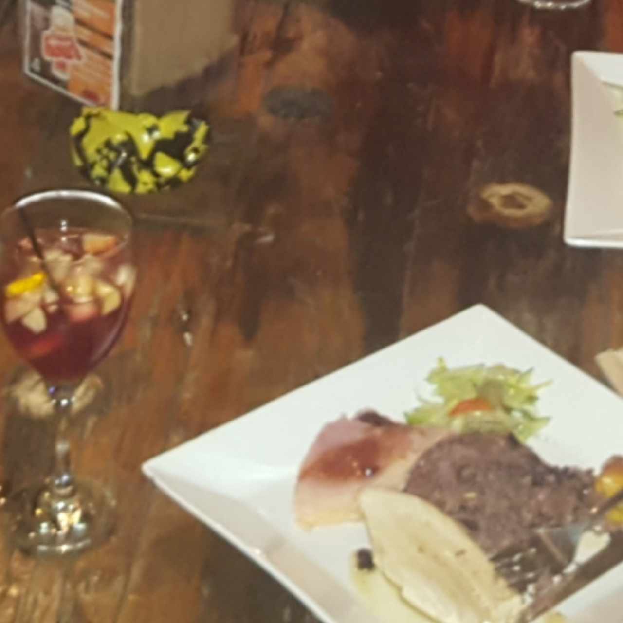 comida de navidad y sangría