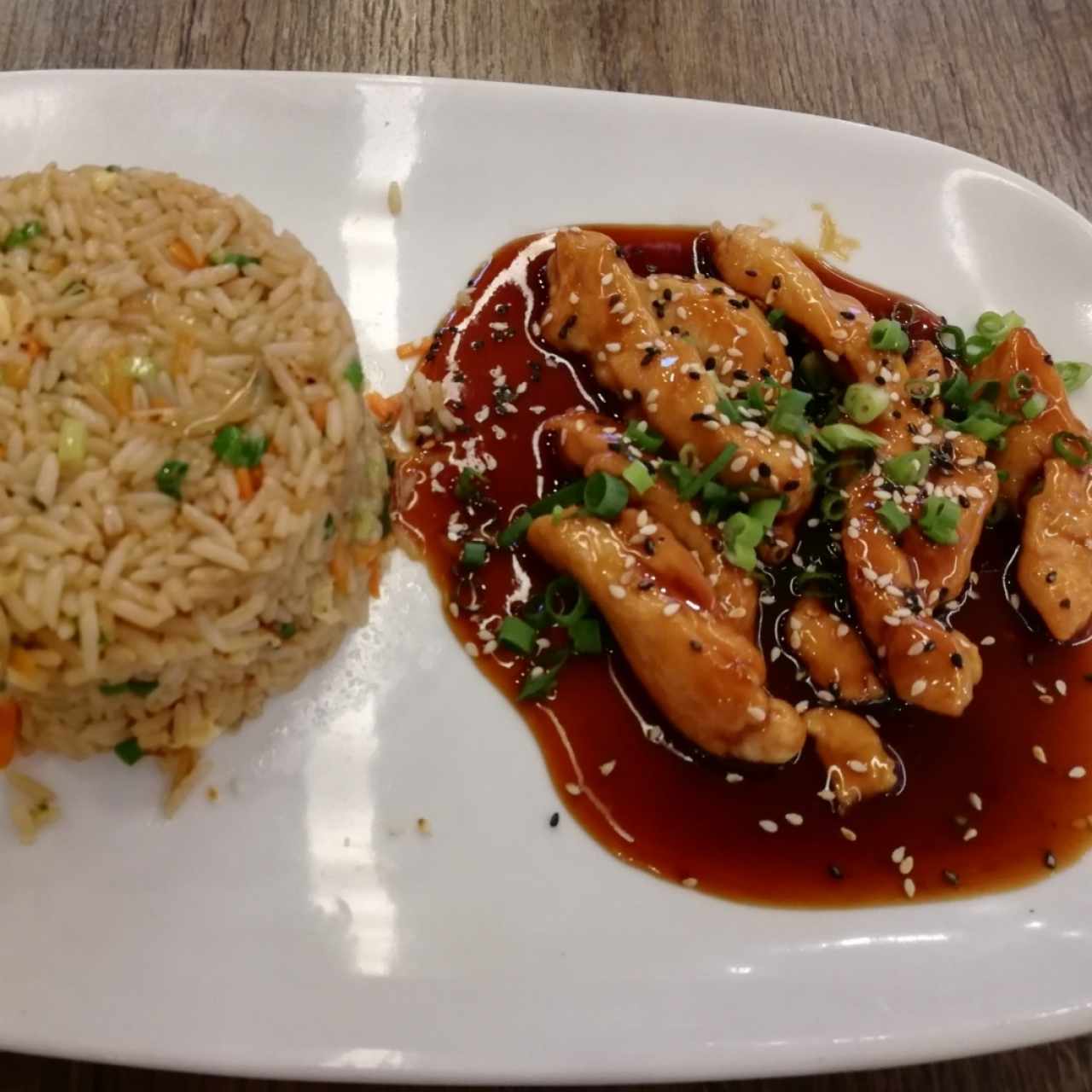 Teppan de pollo con salsa teriyaki