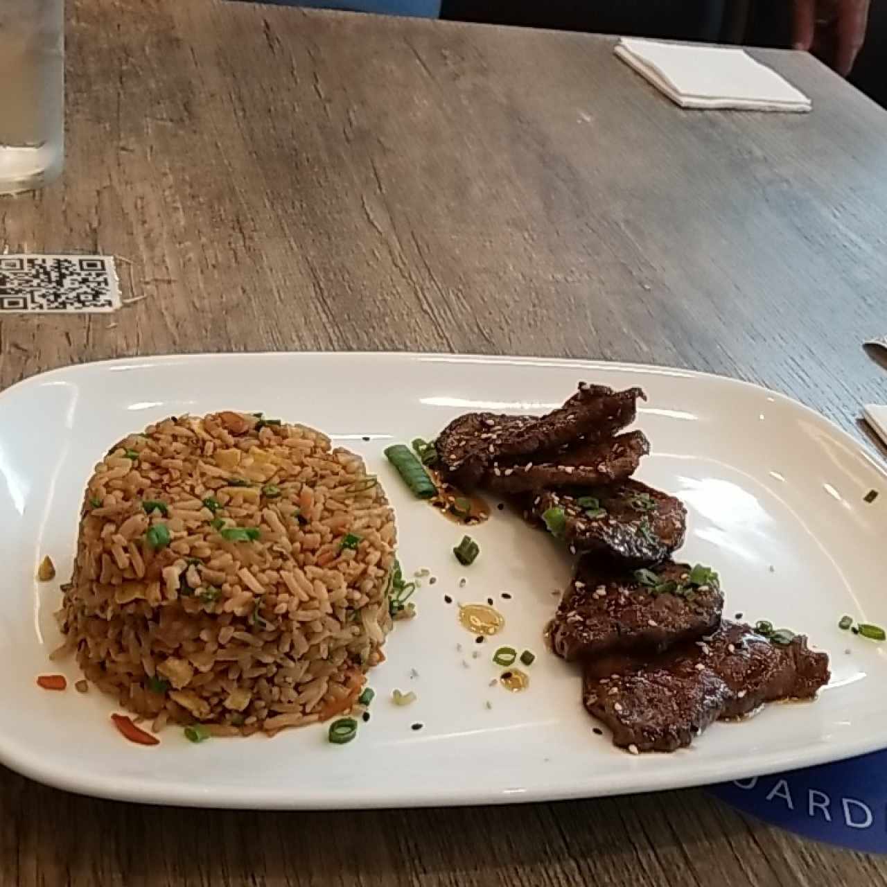 Teppan Yakimesh de carne