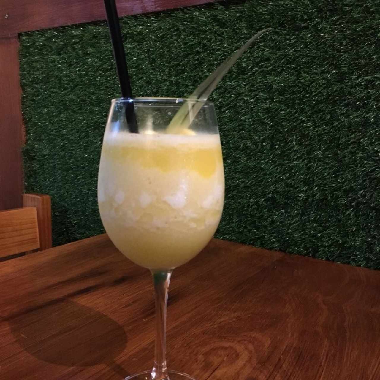 Jugo Natural de Piña