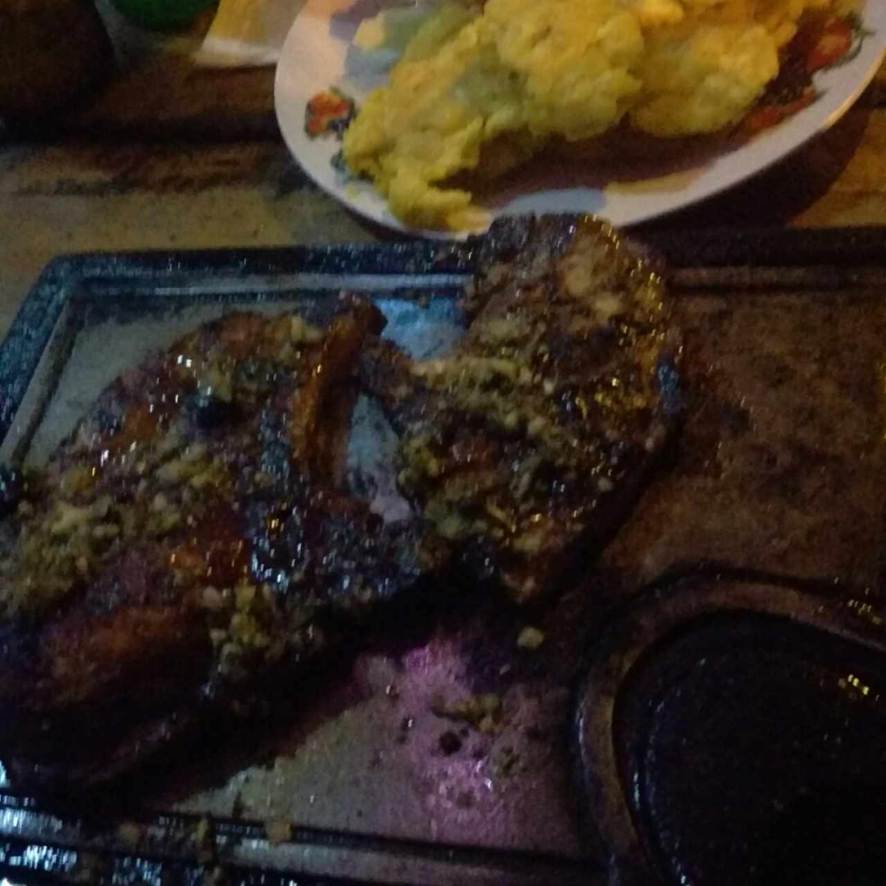 Chuletas al Carbón