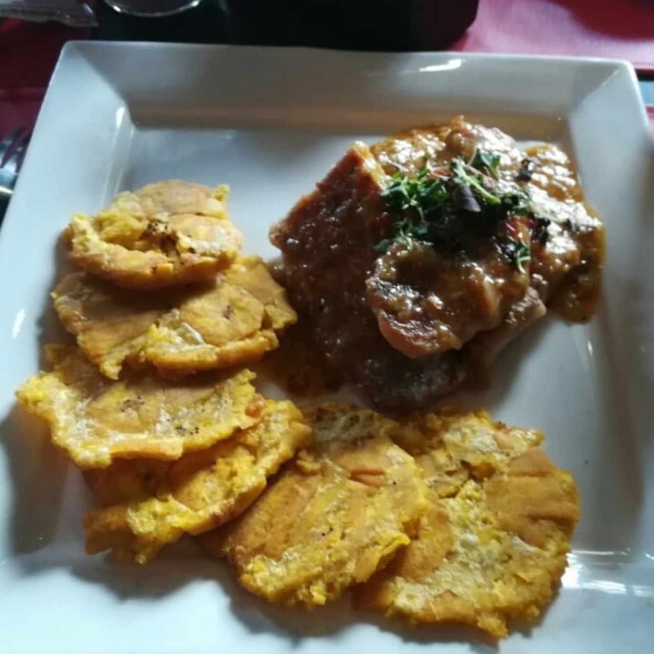 Filete de Pescado al Ajillo