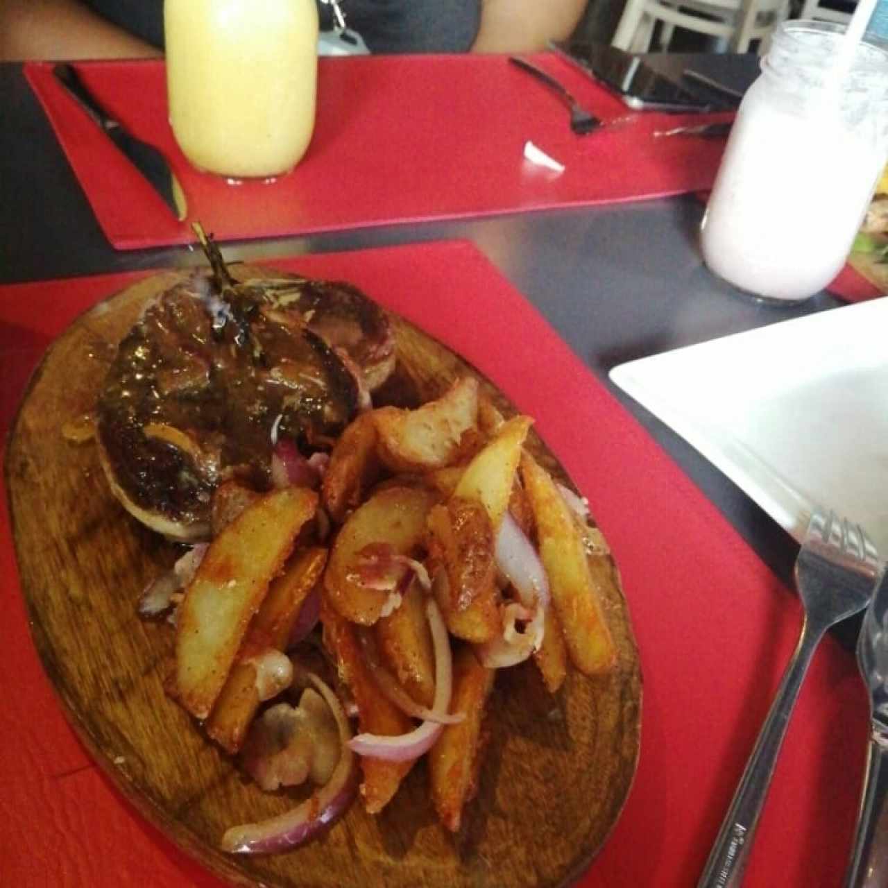 Filete Mignon con Bacon