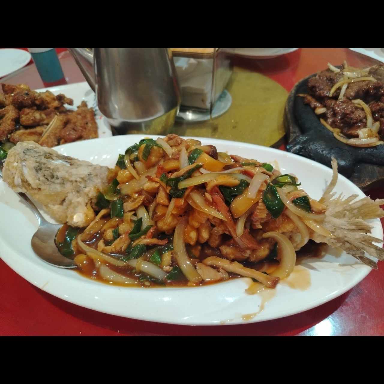Robalo Racimo de Uva con Salsa honsiu