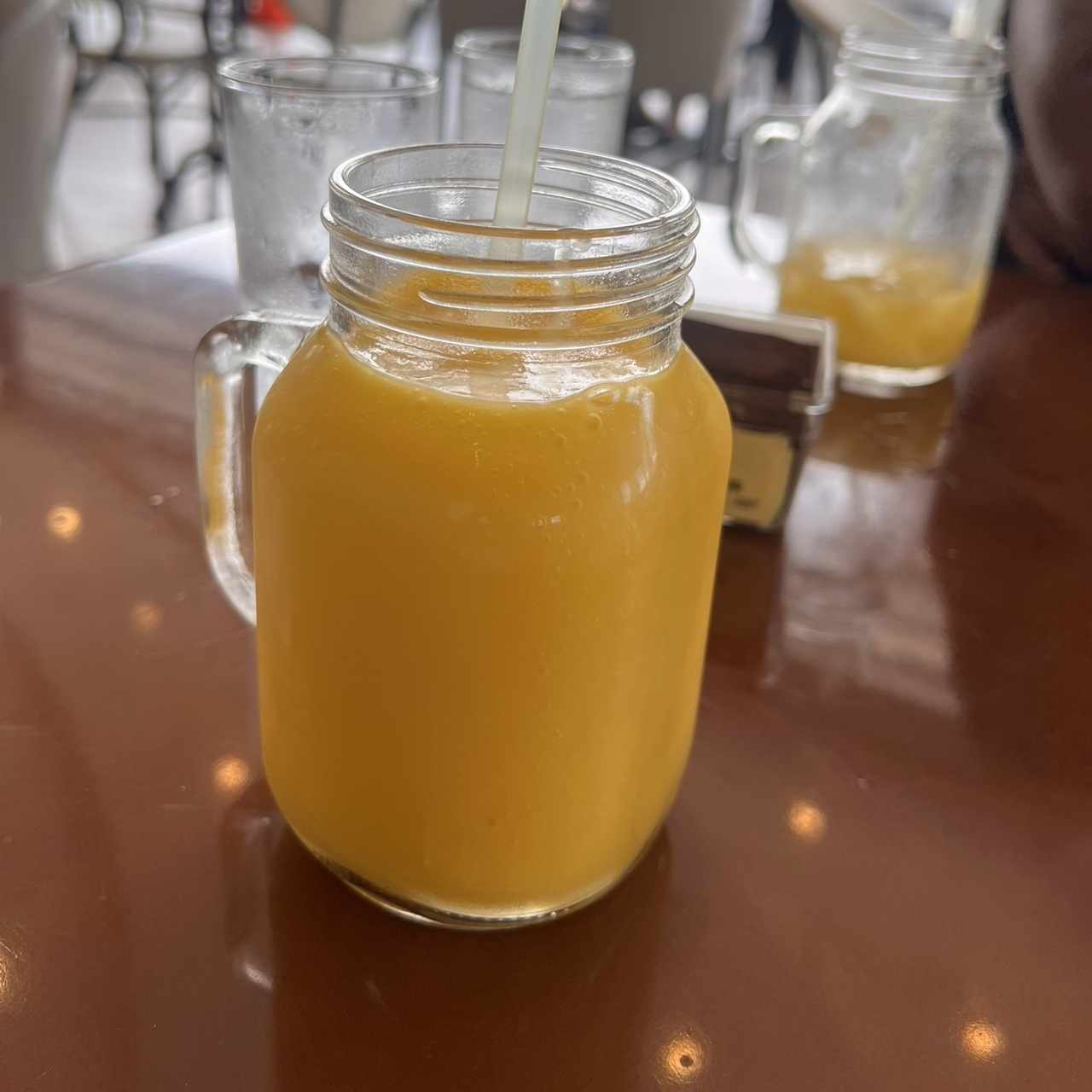 Jugo de mango