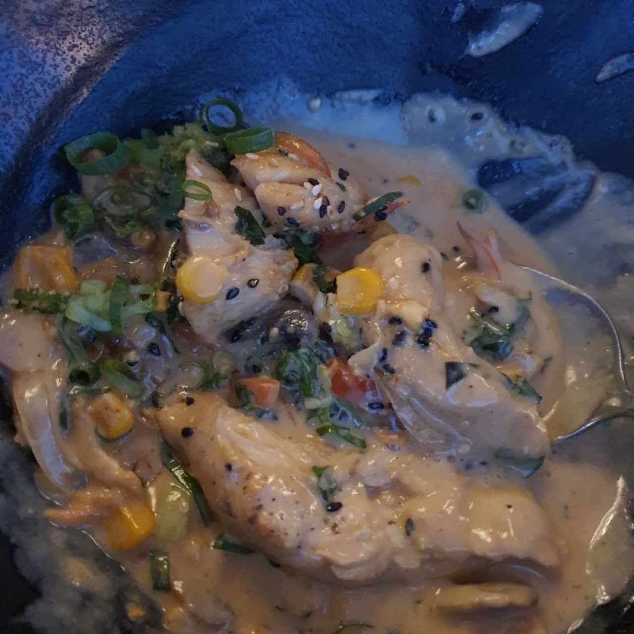 POLLO AL CURRY