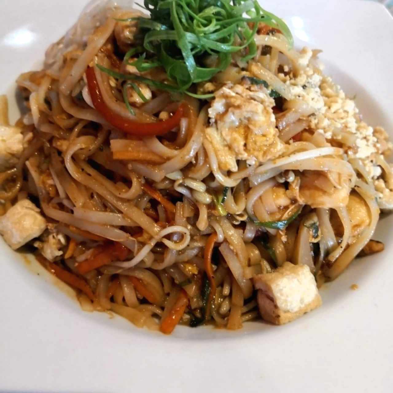 Pa Thai de Pollo